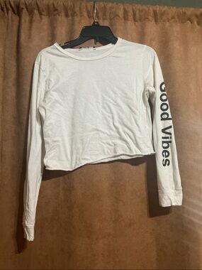 Good Vibes Long Sleeve Crop Tee - White